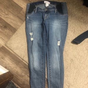 Isabel Size 6 Maternity jeans with side elastics